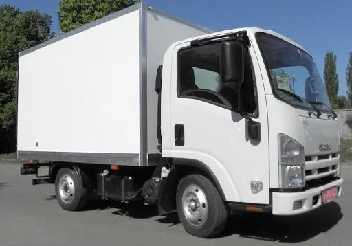ISUZU NLR85A (ELF 3.5 S) с фургоном сэндвич