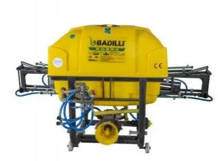 Опрыскиватель навесной CLASS 600 (BADILLI)